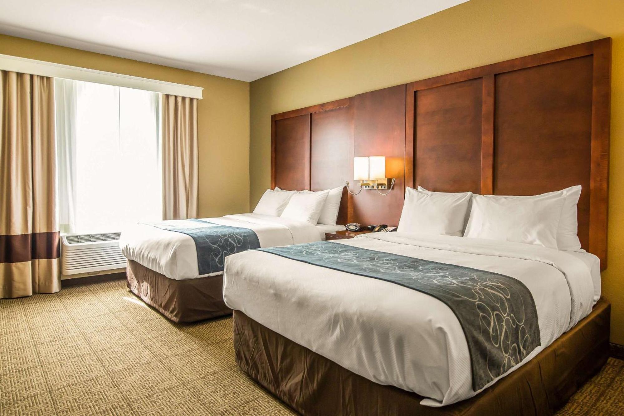 Comfort Suites - Dodge City Exteriör bild